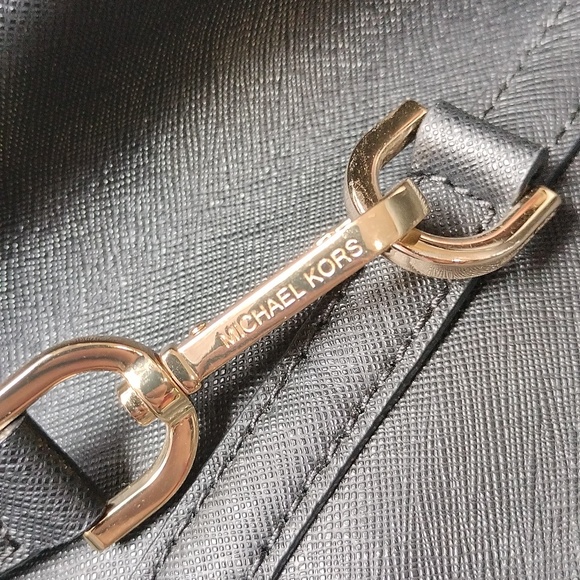 Michael Kors black safianno leather Greenwich satchel bag with crossbody… - Picture 10 of 16